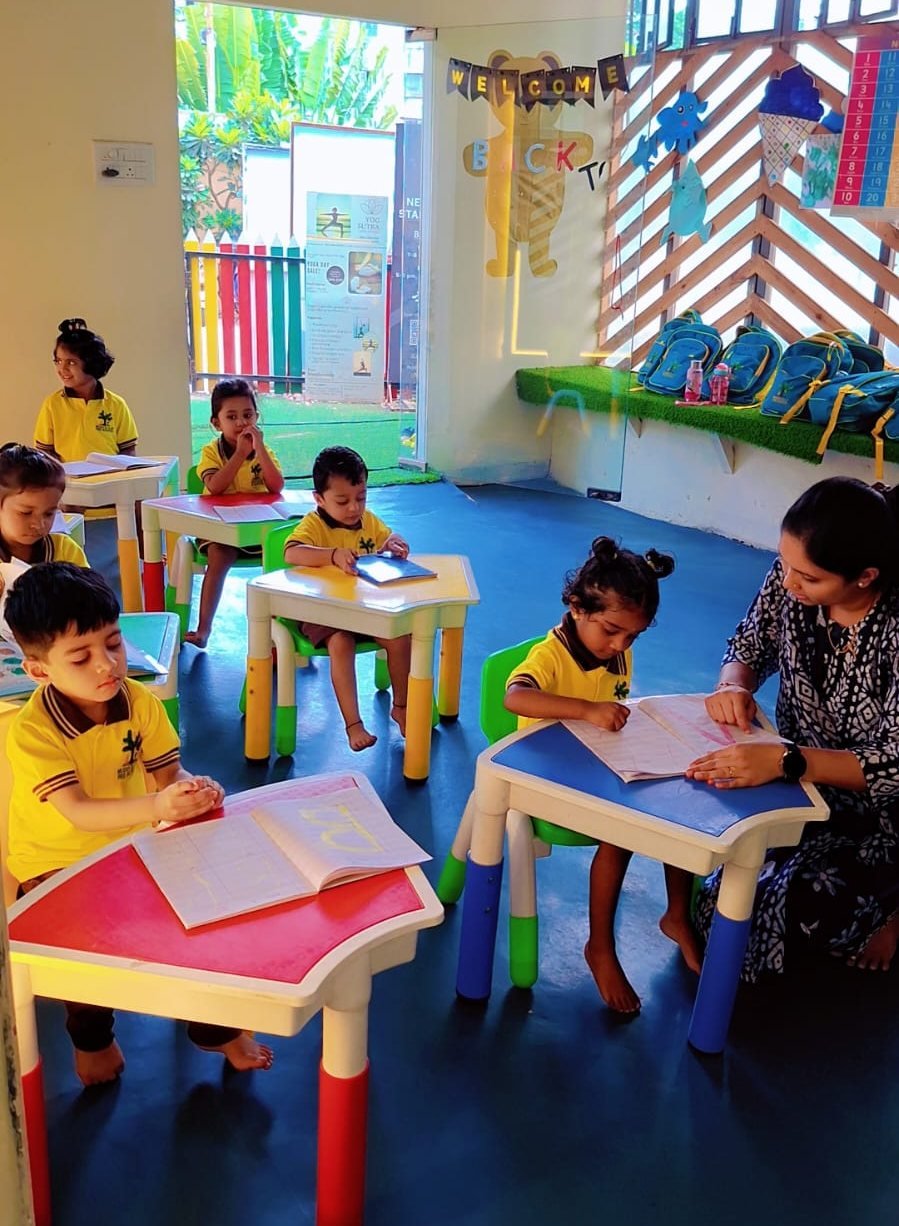 Playgroup class at Mudd & Clay Preschool